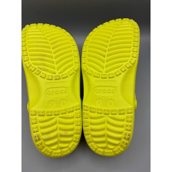 Crocs Bright Yellow Crocs Classic Clogs‎ Size Womens 9 - Picture 4 of 4